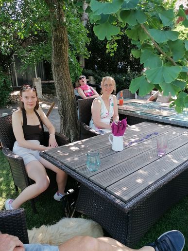 ...mitn Elsa und Therapeutin Sylvia